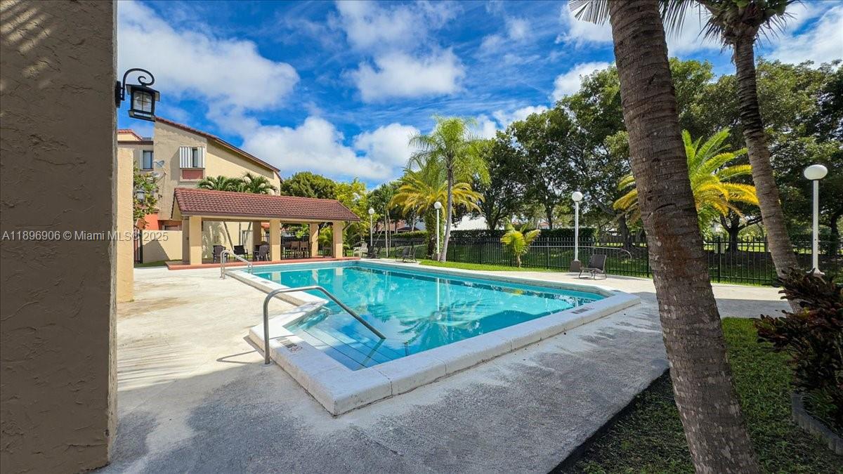 WINDSONG LAKES CONDO - Residential Lease
