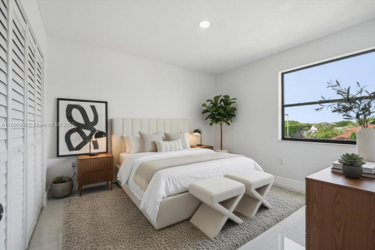 WINDSONG LAKES CONDO - Residential Lease