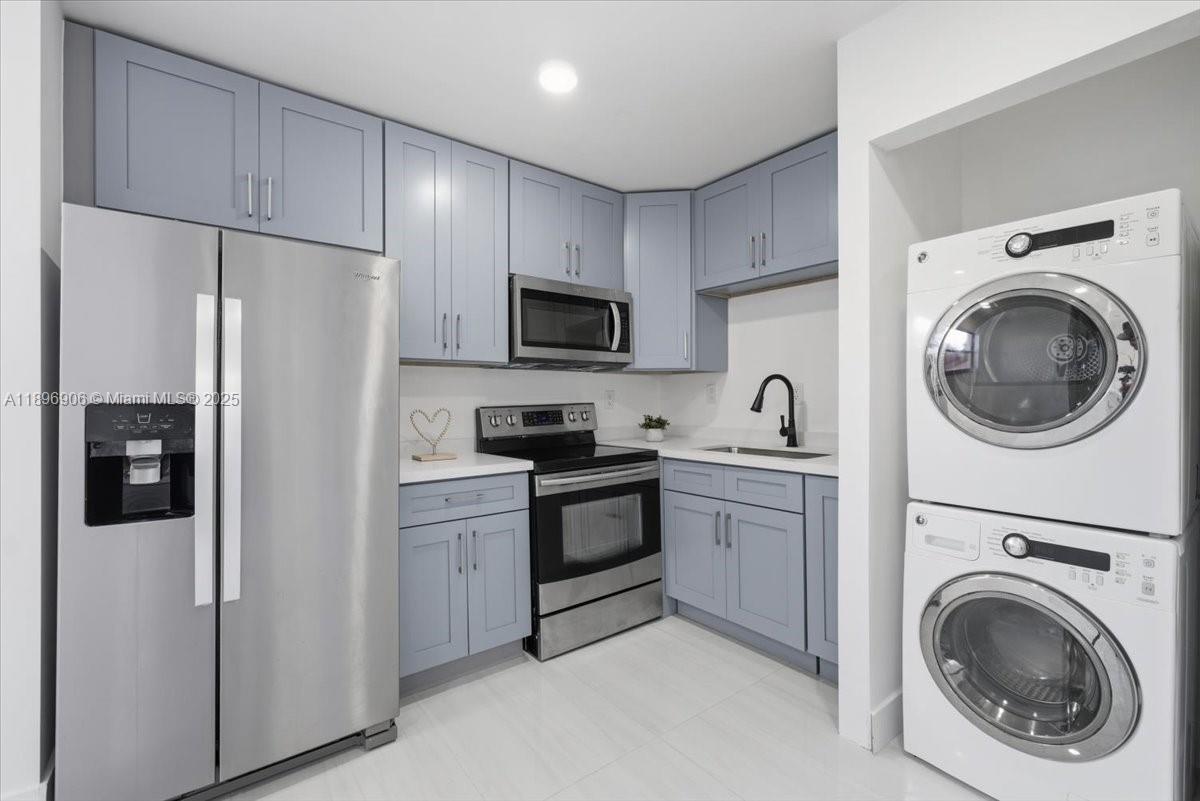 WINDSONG LAKES CONDO - Residential Lease