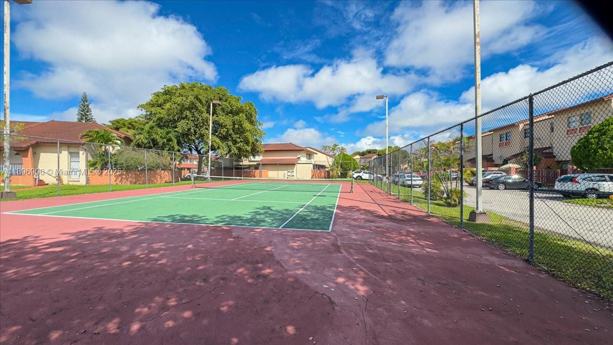WINDSONG LAKES CONDO - Residential Lease