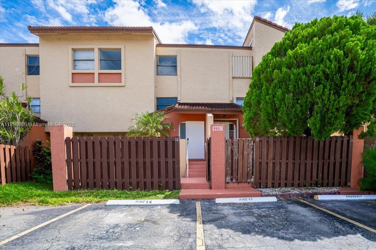 WINDSONG LAKES CONDO - Residential Lease