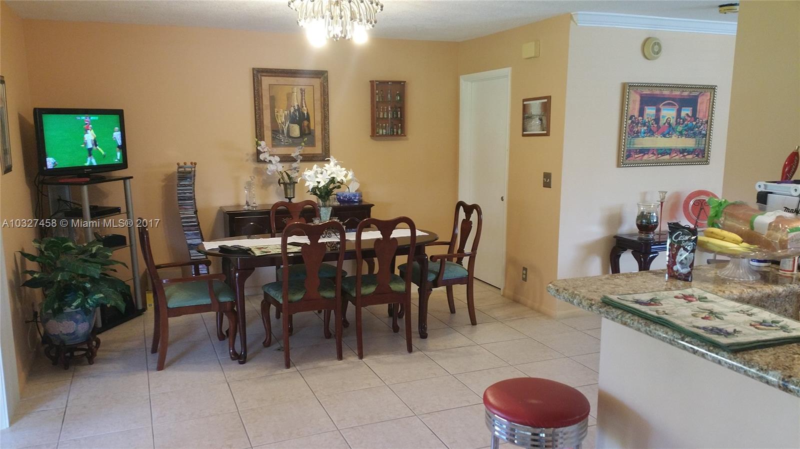 BOCA FONTANA - Residential Lease