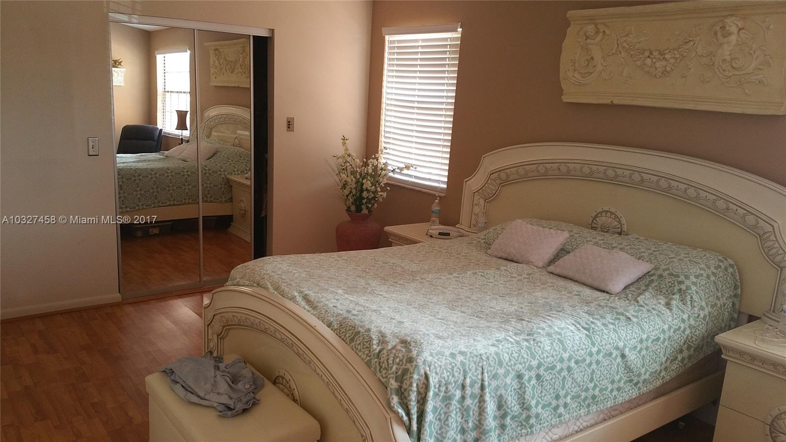 BOCA FONTANA - Residential Lease