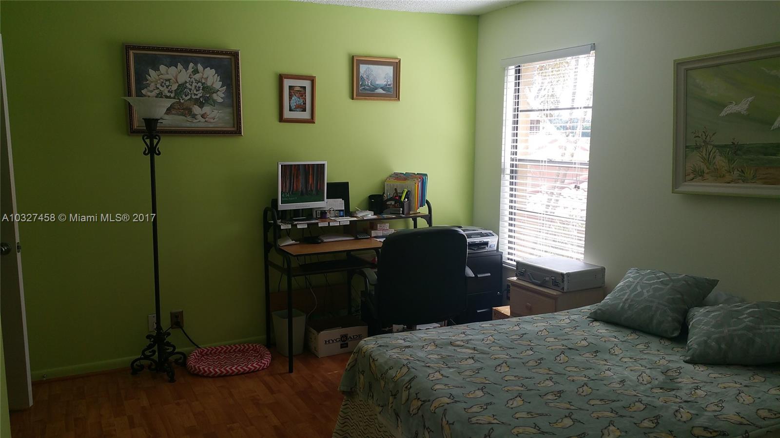 BOCA FONTANA - Residential Lease