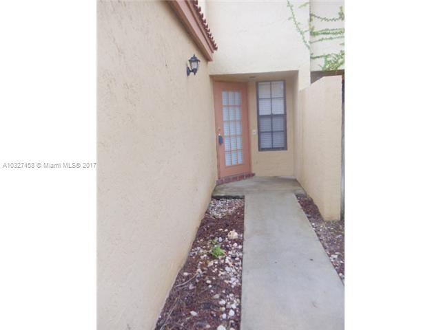 BOCA FONTANA - Residential Lease