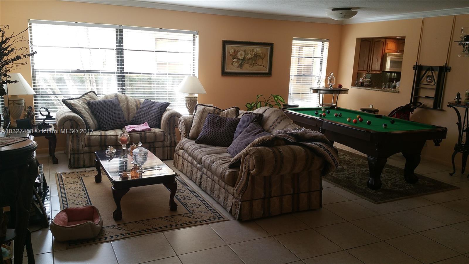 BOCA FONTANA - Residential Lease