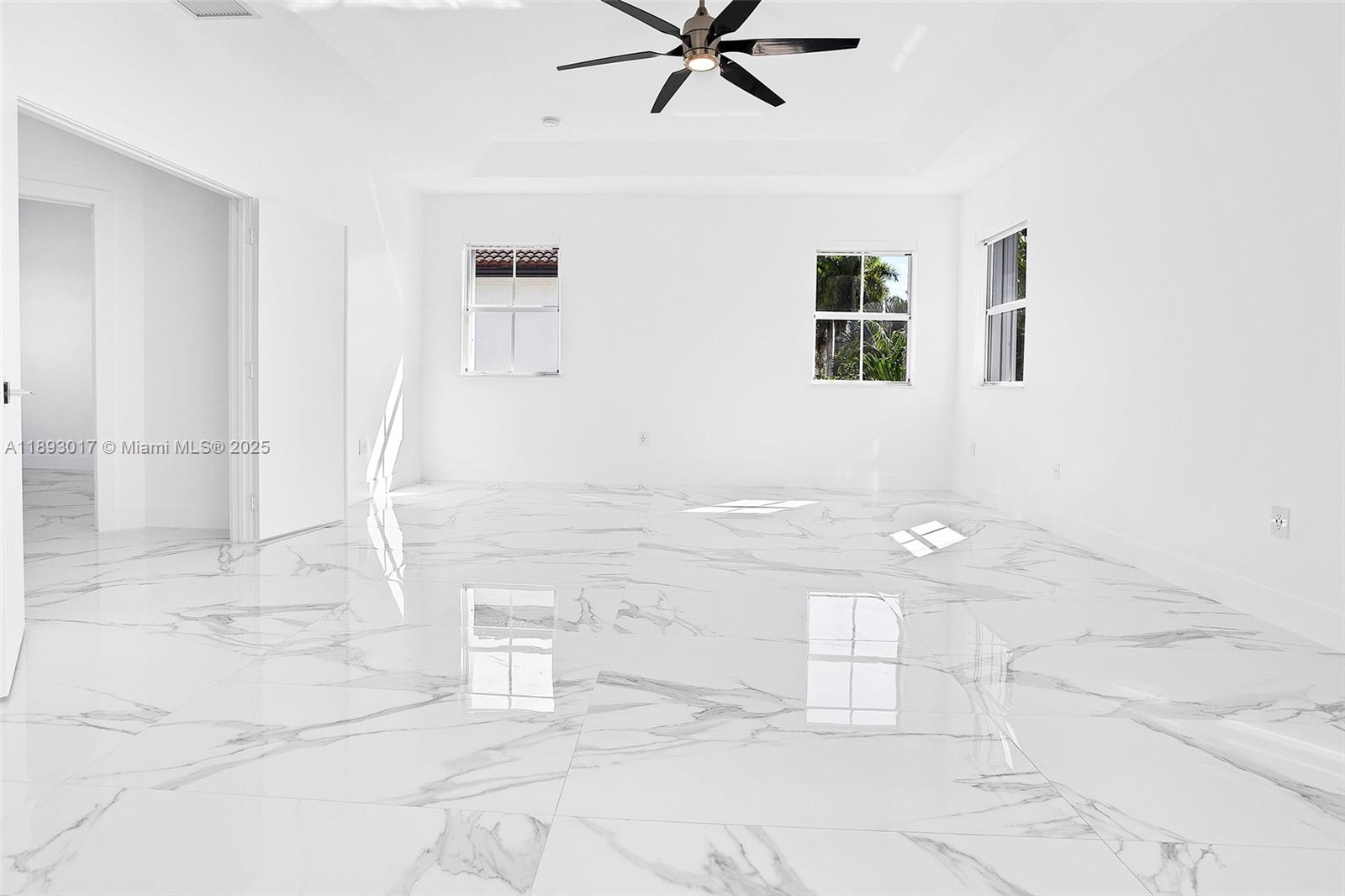 DEER CREEK ESTATES - Residential Lease