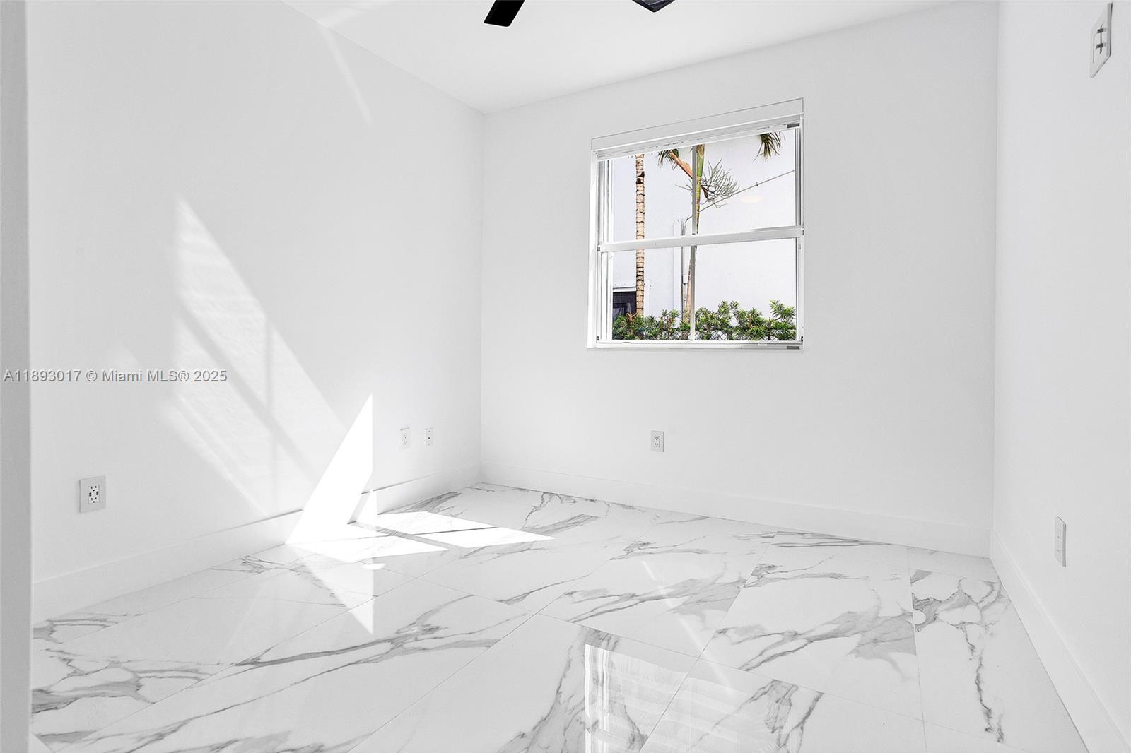 DEER CREEK ESTATES - Residential Lease
