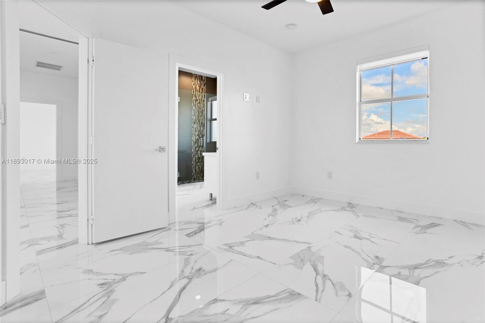 DEER CREEK ESTATES - Residential Lease