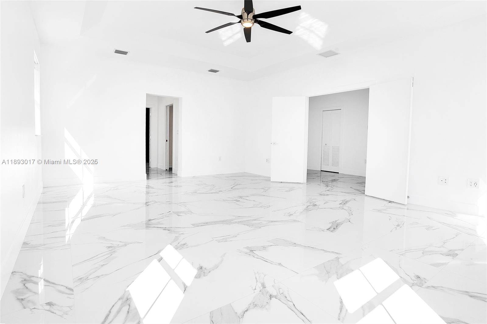 DEER CREEK ESTATES - Residential Lease