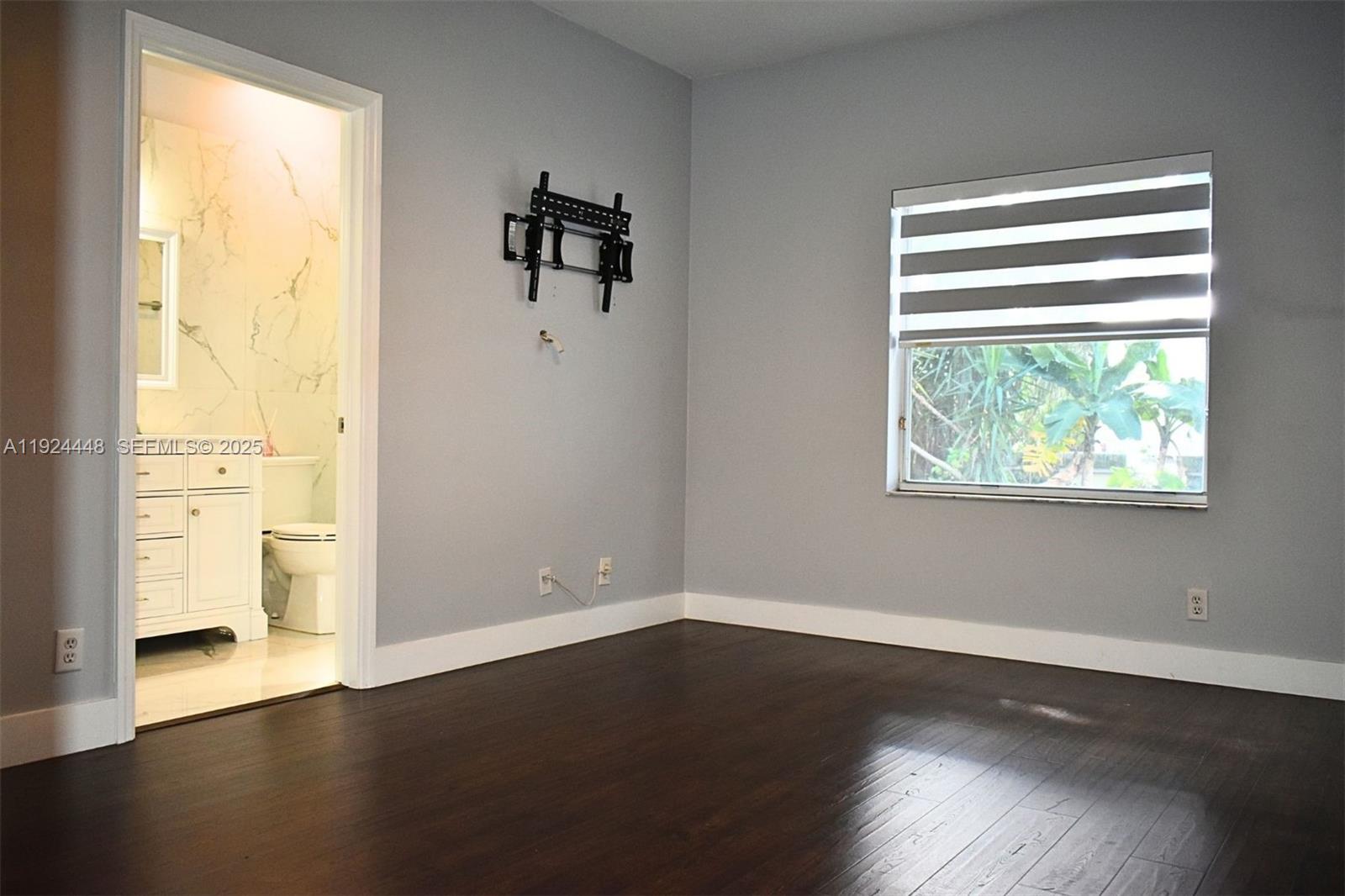 TURTLE RUN - Residential Lease