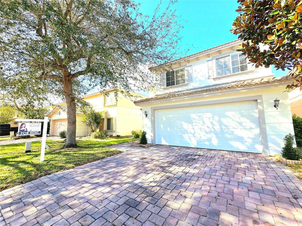 Photo of 4670 SE Graham Dr, Stuart, FL 34997 (MLS # A11728152)