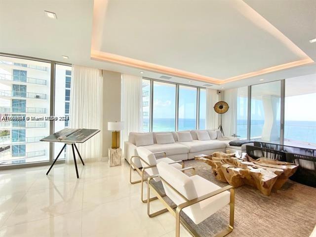 JADE SIGNATURE CONDO - Residential