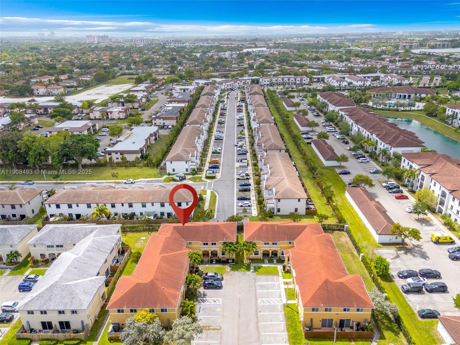 SIERRA RIDGE CONDO H - Residential