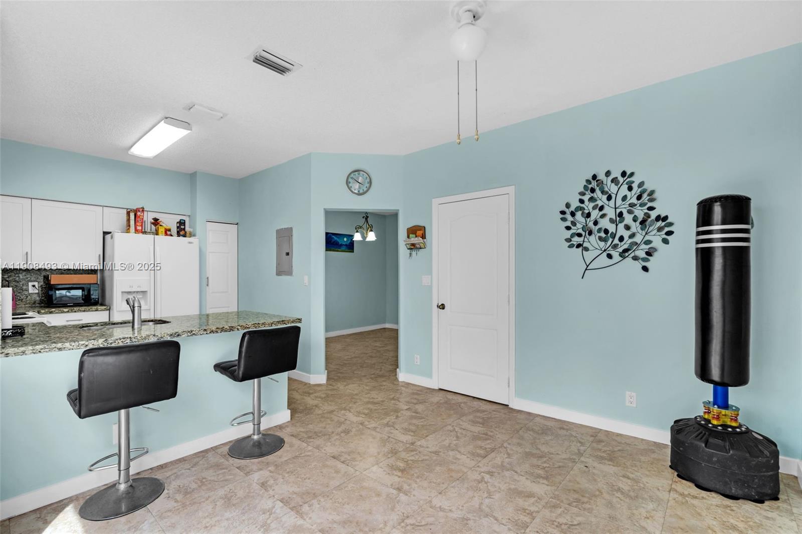 SIERRA RIDGE CONDO H - Residential