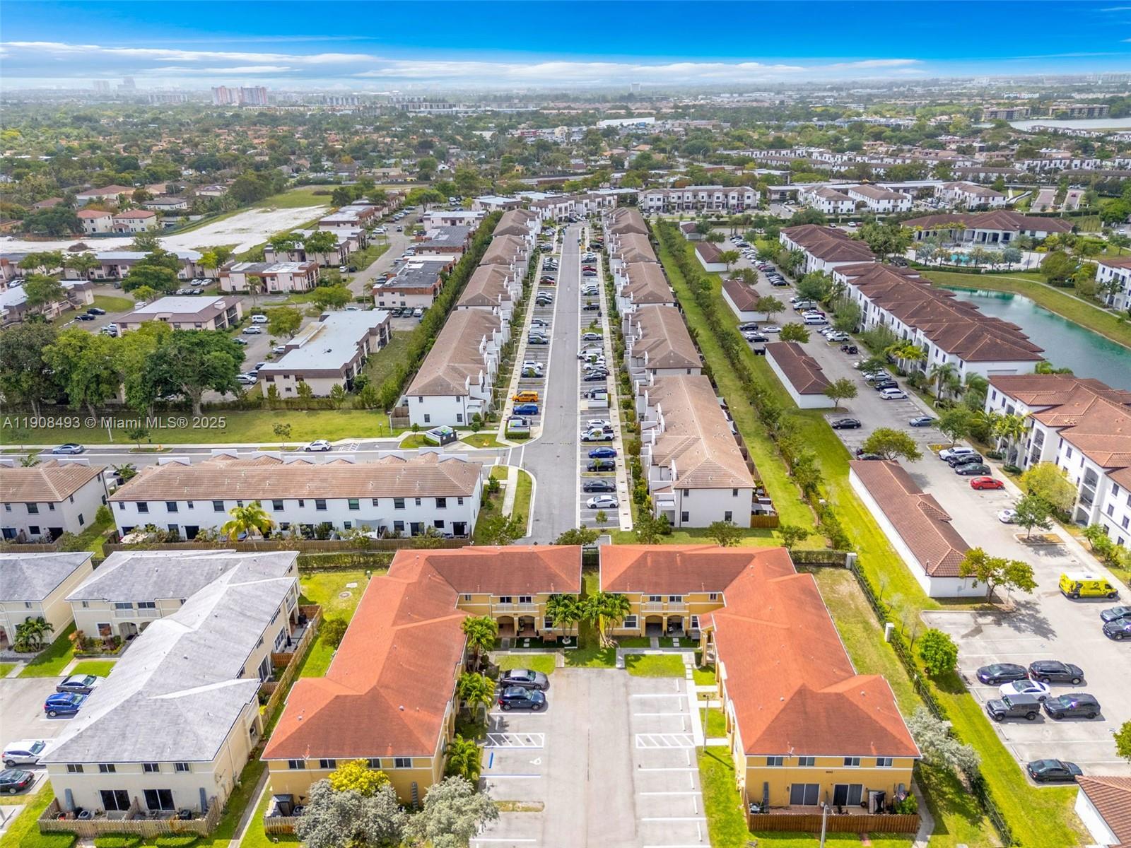 SIERRA RIDGE CONDO H - Residential