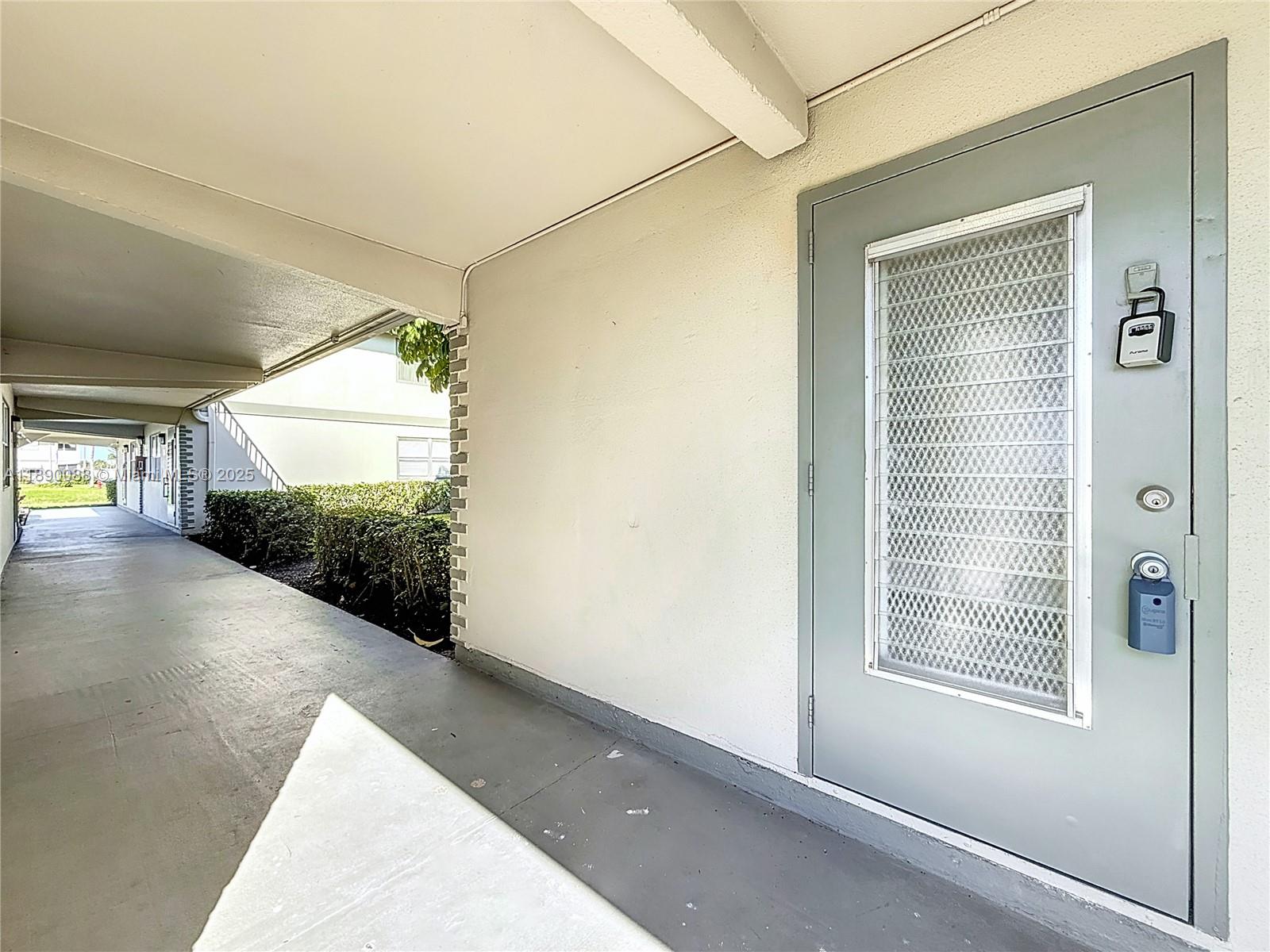 KINGS POINT MONACO CONDOS - Residential