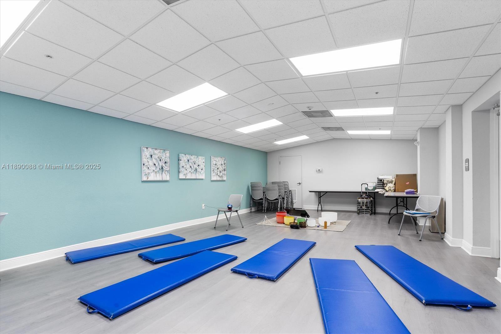 KINGS POINT MONACO CONDOS - Residential