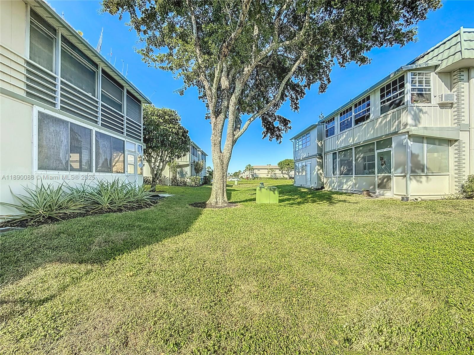 KINGS POINT MONACO CONDOS - Residential