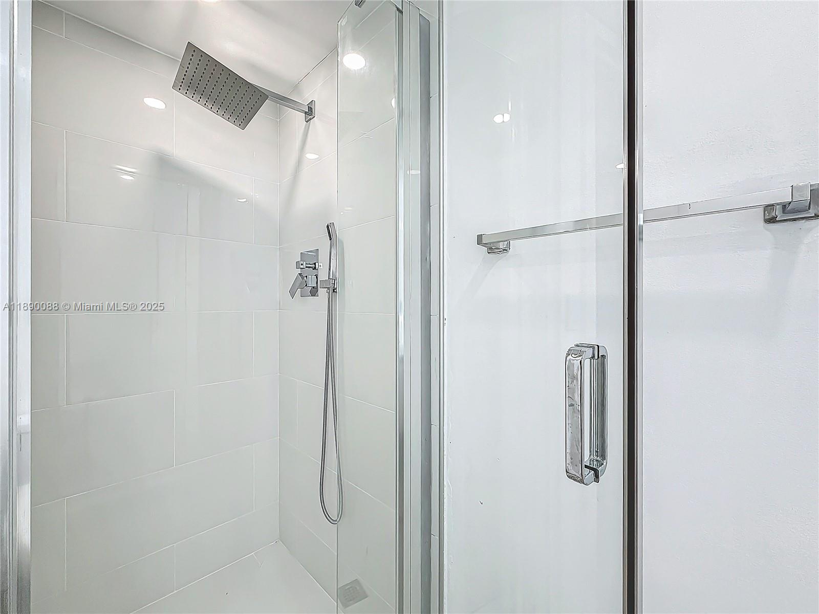 KINGS POINT MONACO CONDOS - Residential