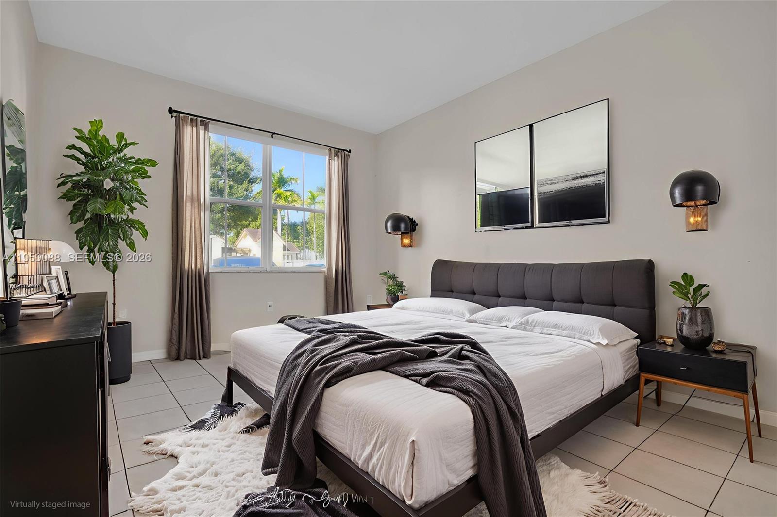 CENTURY PARK CONDO - Residential