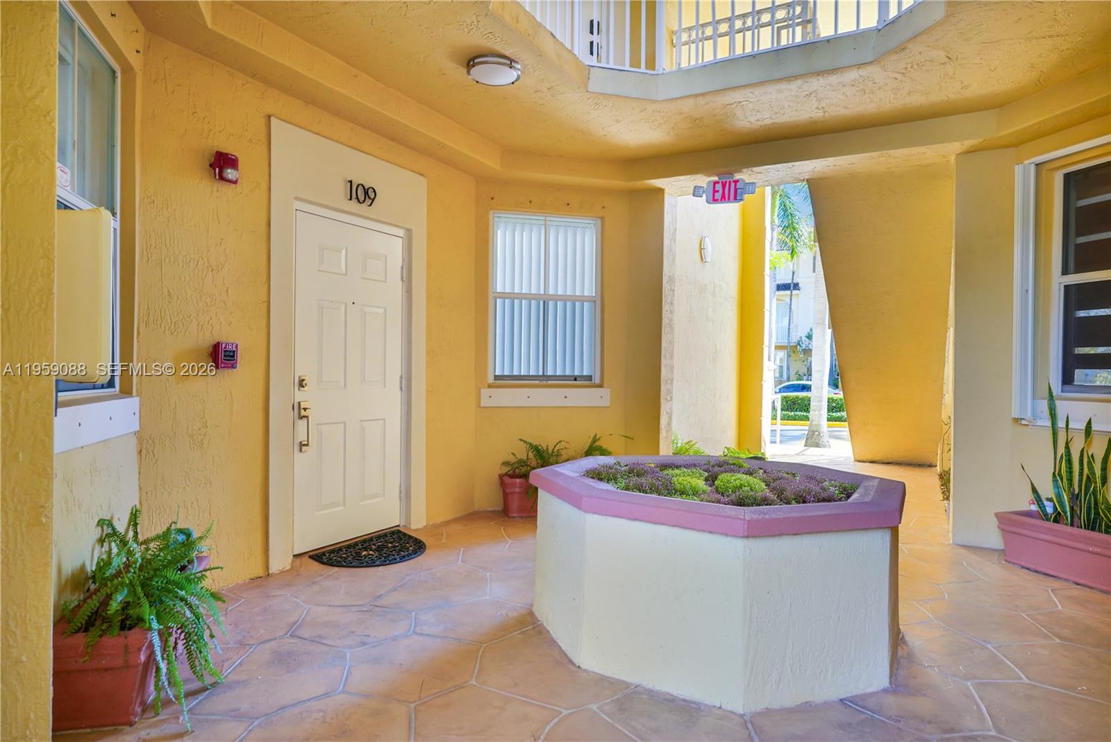 CENTURY PARK CONDO - Residential