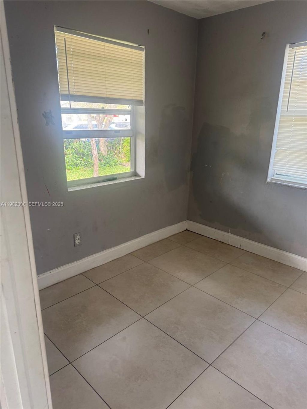 Photo of 611 S 24th Ave #5, Hollywood, FL 33020 (MLS # A11982008)