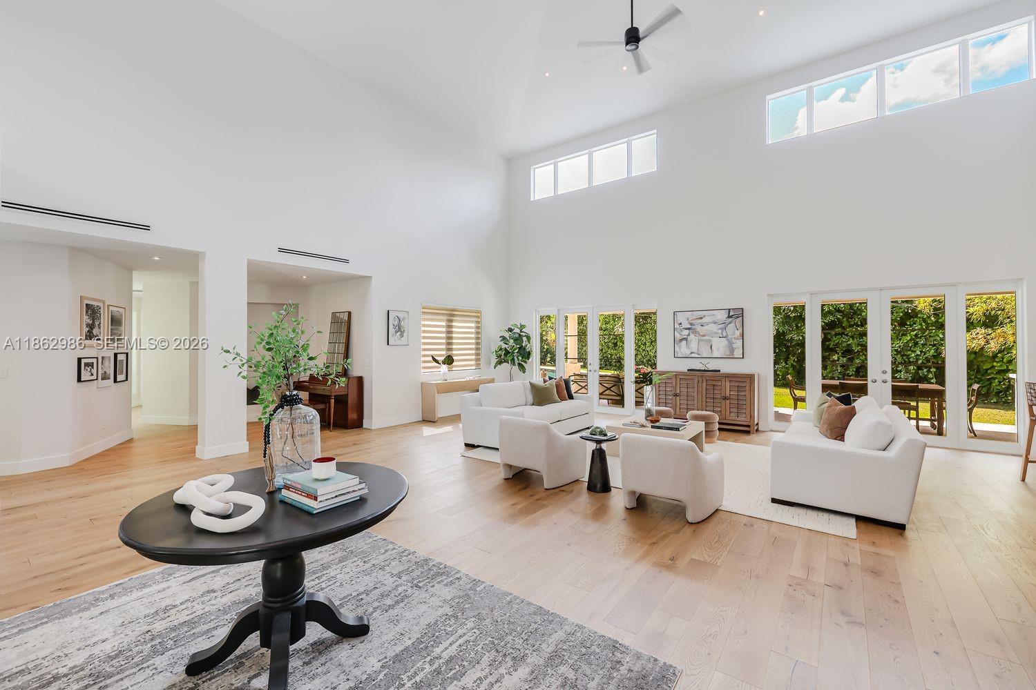 PARADISE GROVE - Residential