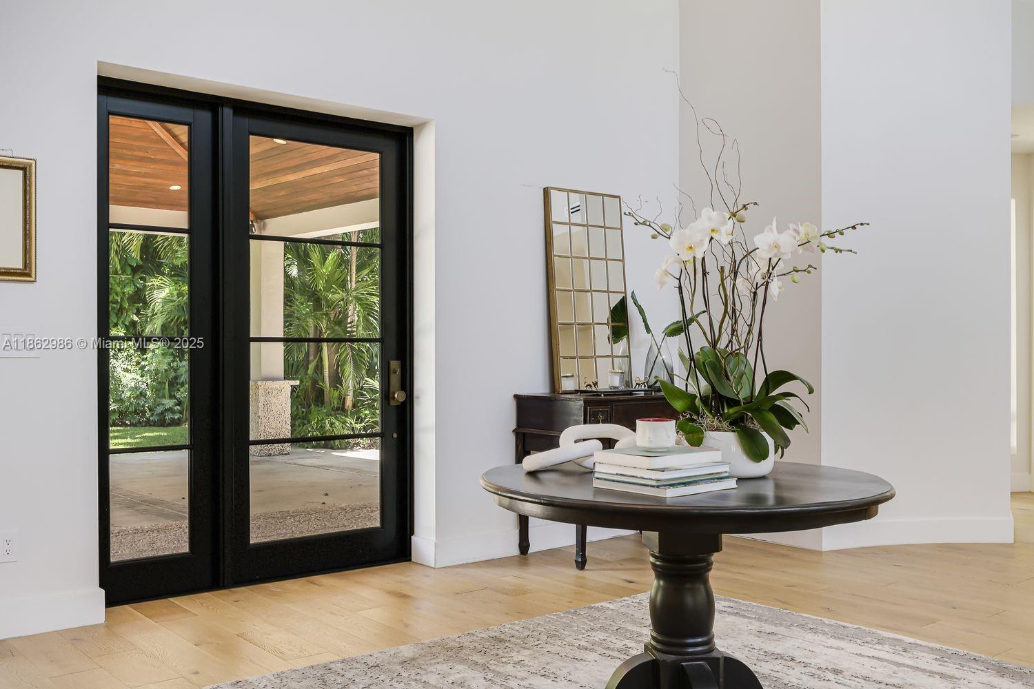 PARADISE GROVE - Residential