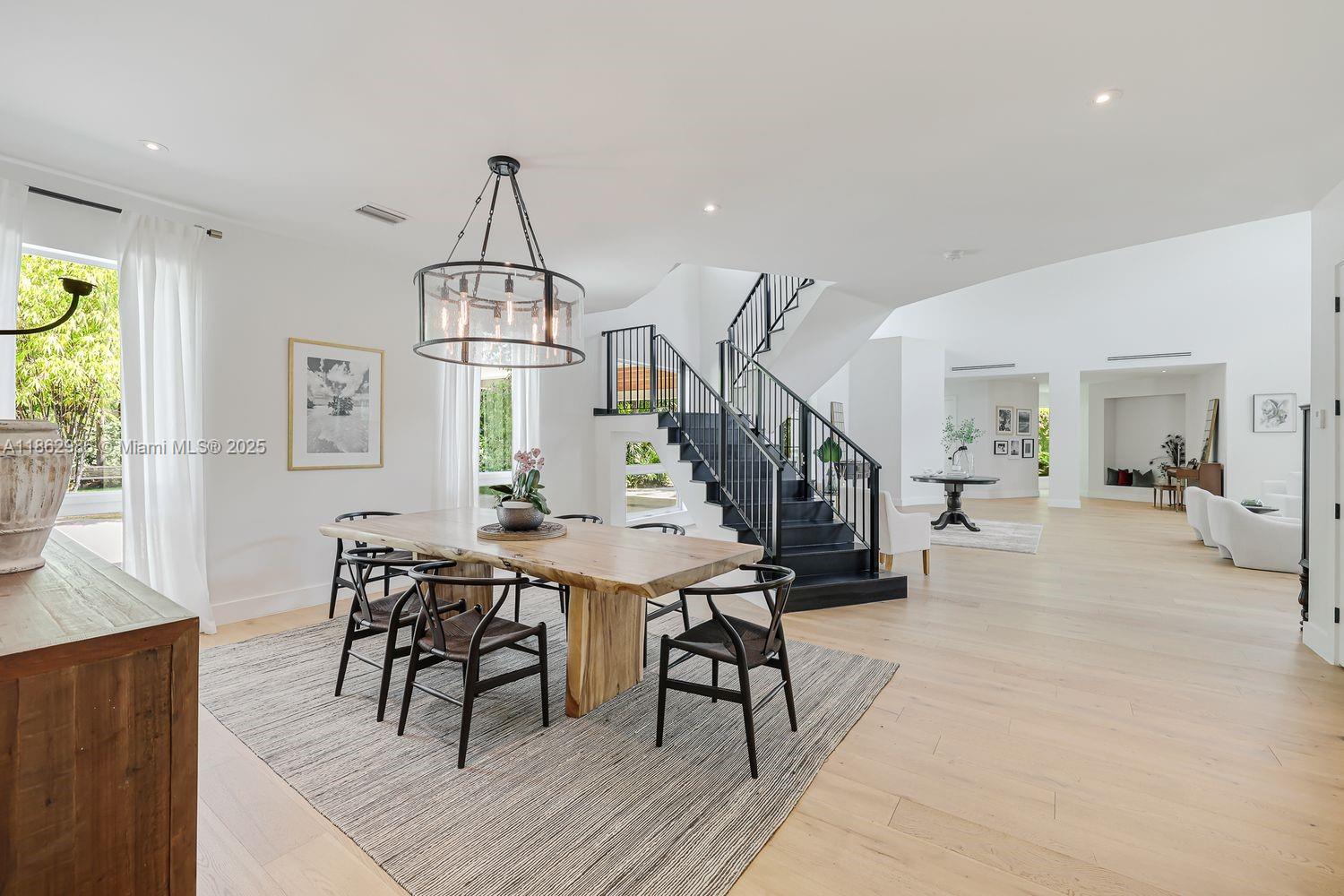 PARADISE GROVE - Residential