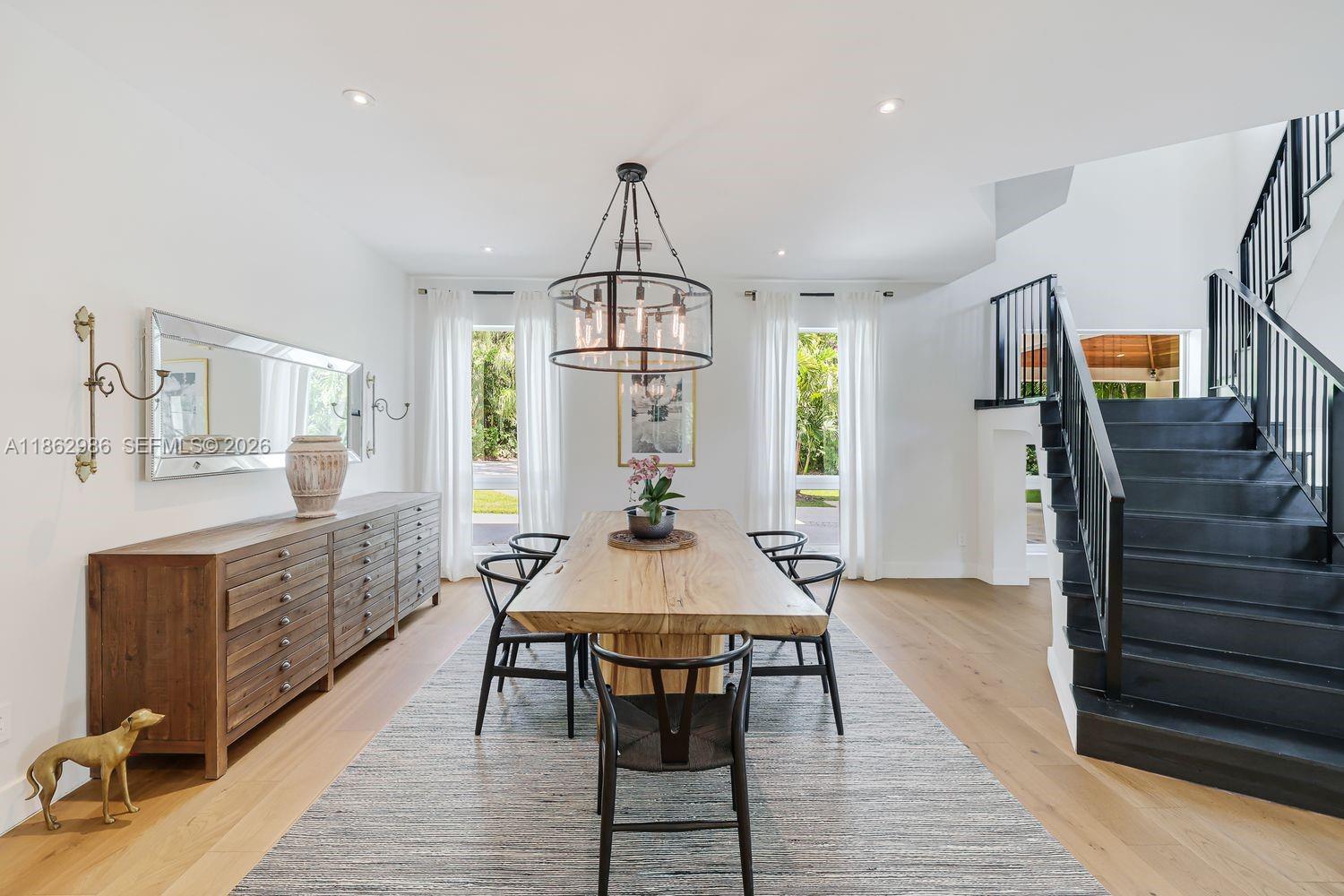 PARADISE GROVE - Residential