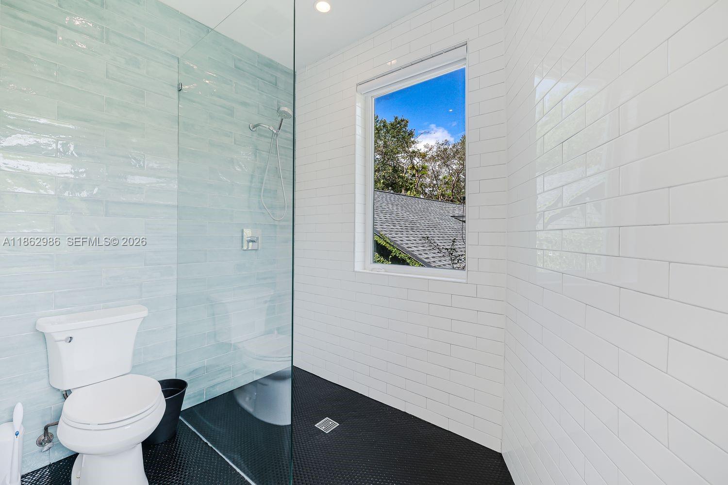 PARADISE GROVE - Residential