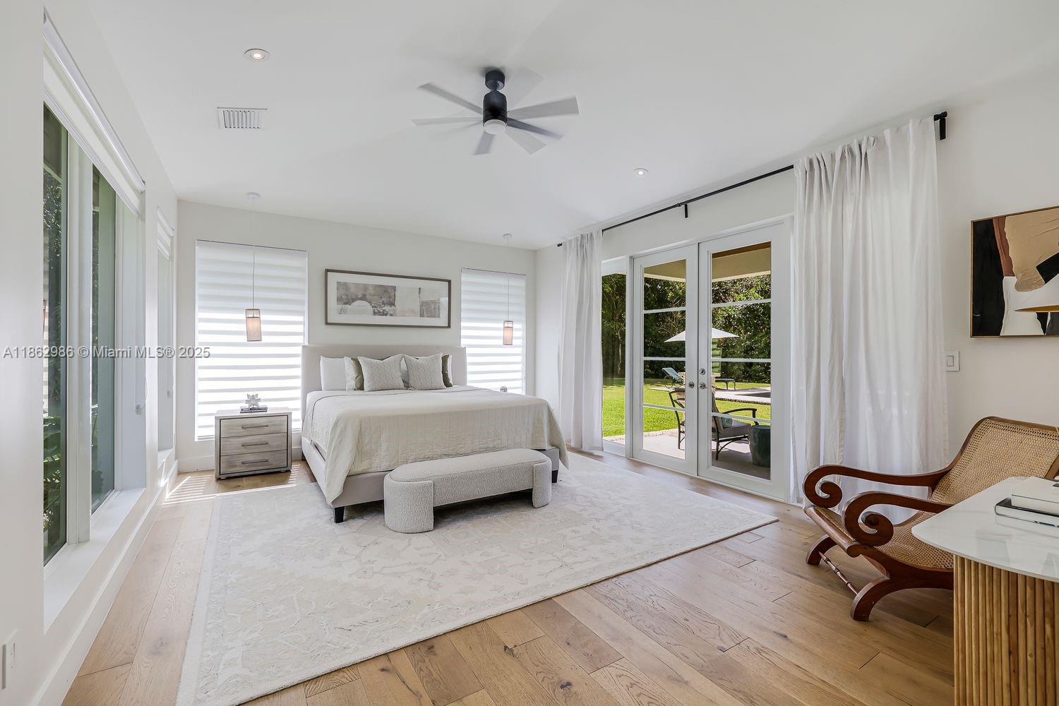 PARADISE GROVE - Residential