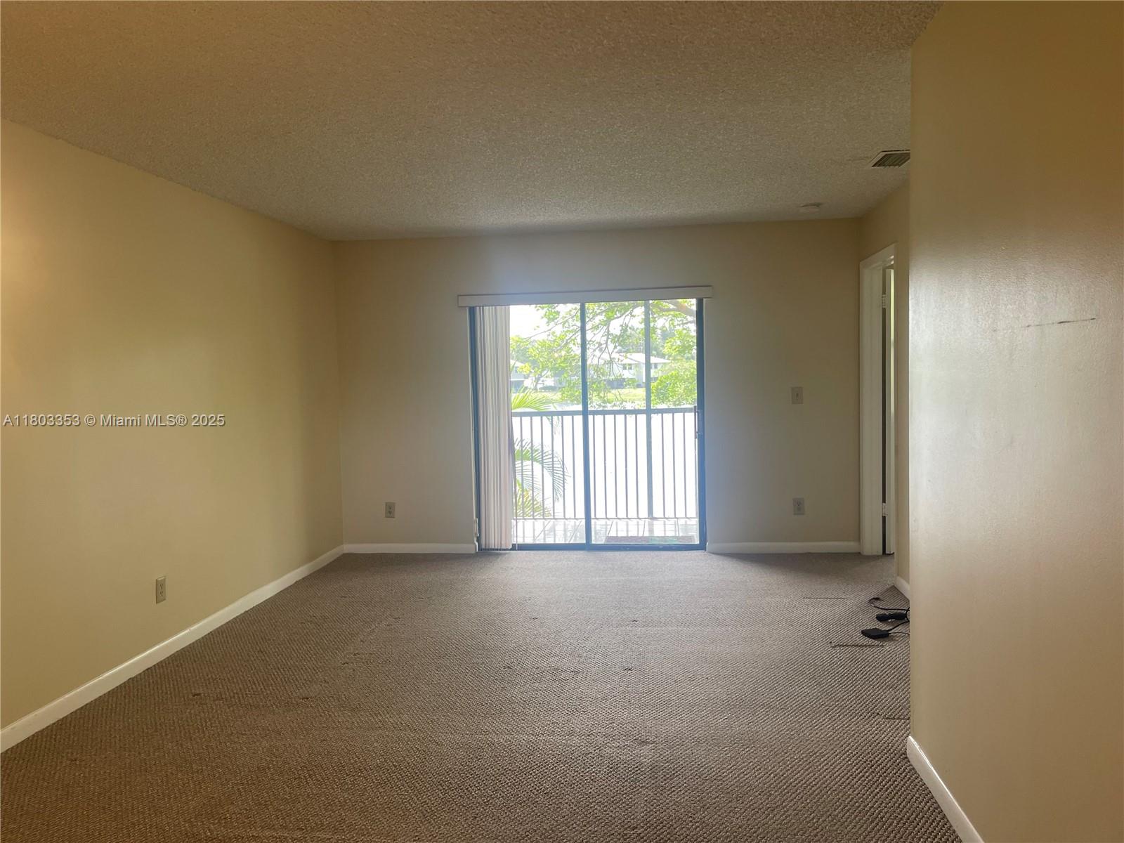 1124 NW 106th Ter 202