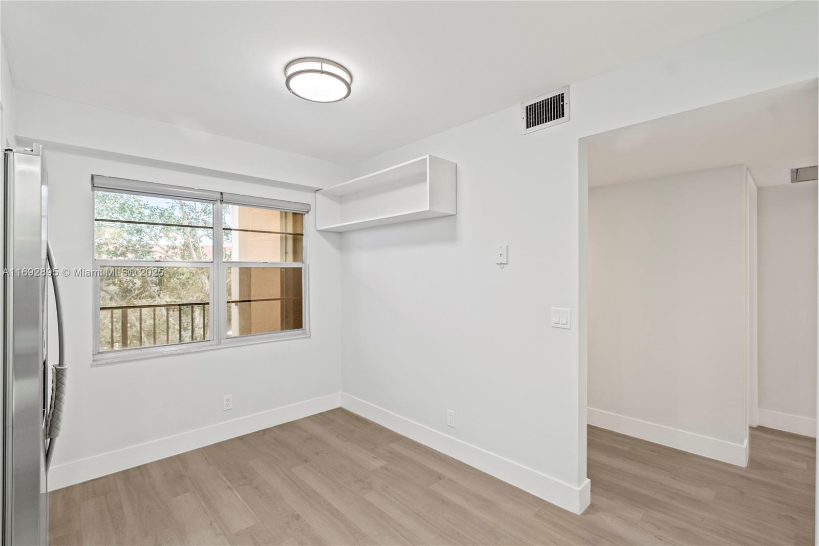 CAMBRIDGE AT CENTURY - Residential