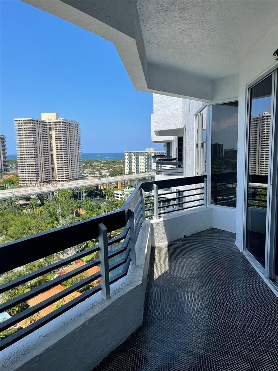 MYSTIC POINTE CONDO NO ON - Residential