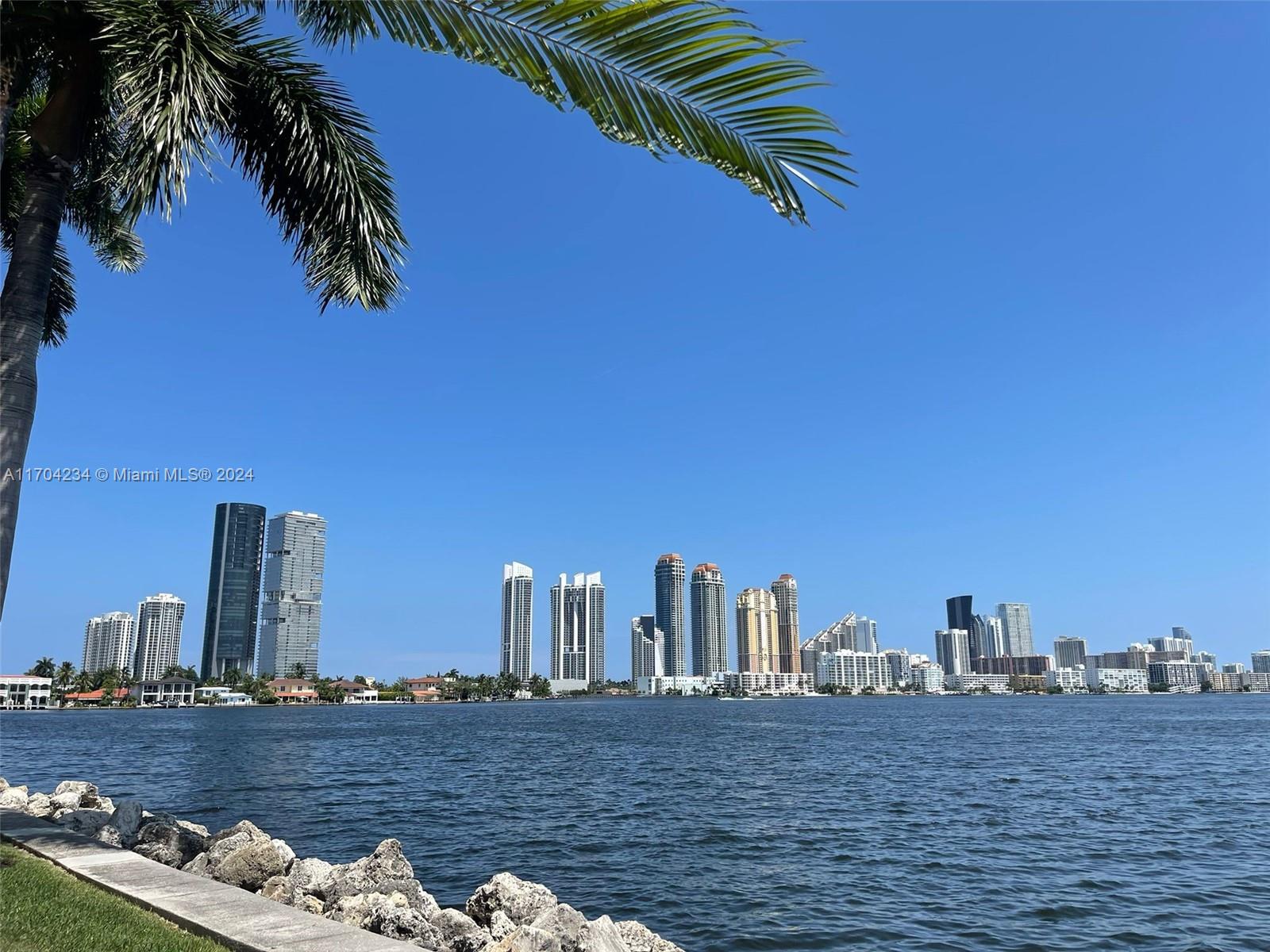 MYSTIC POINTE CONDO NO ON - Residential