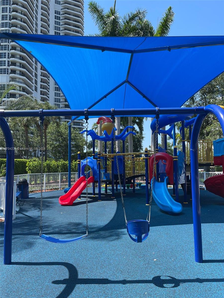MYSTIC POINTE CONDO NO ON - Residential