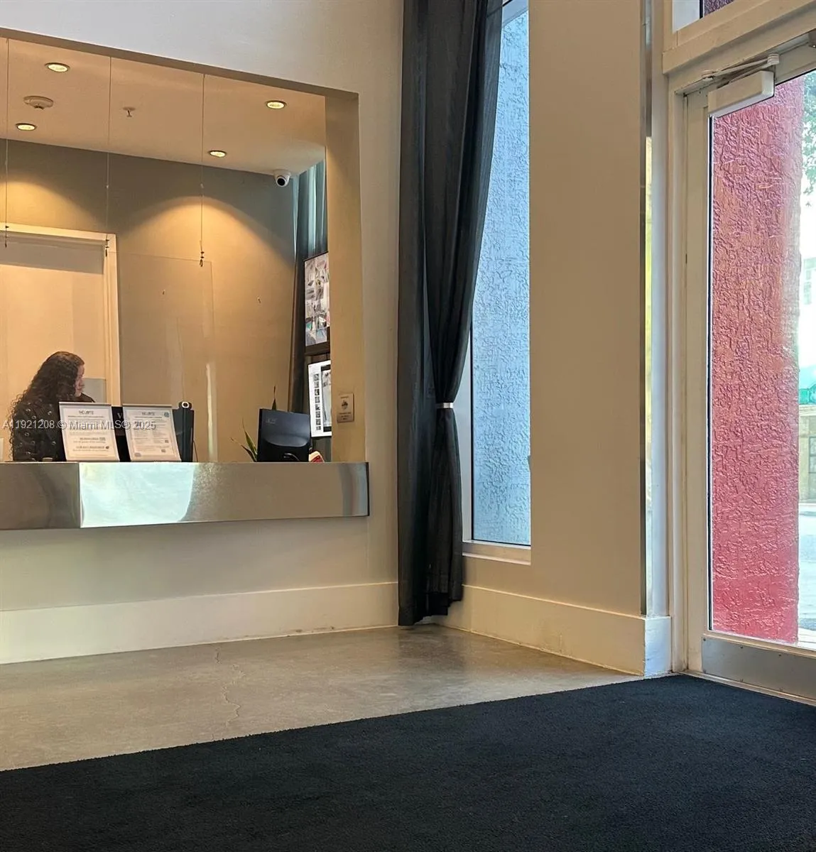 Miami, Florida 33132, United States, 1 Bedroom Bedrooms, ,1 BathroomBathrooms,Residential,Active,248790