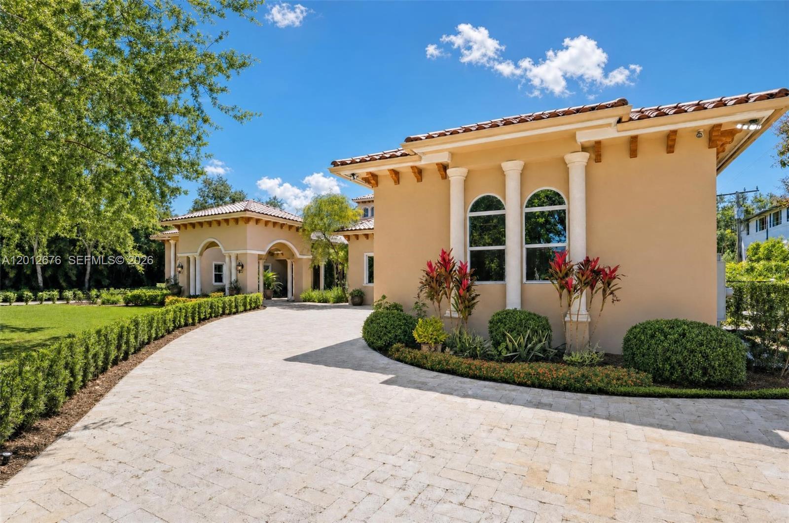 7480 SW 100th St
