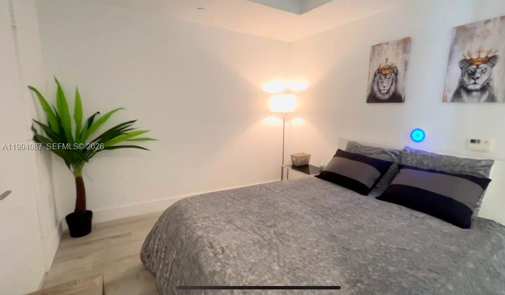 3401 MIDTOWN CONDO - Residential Lease