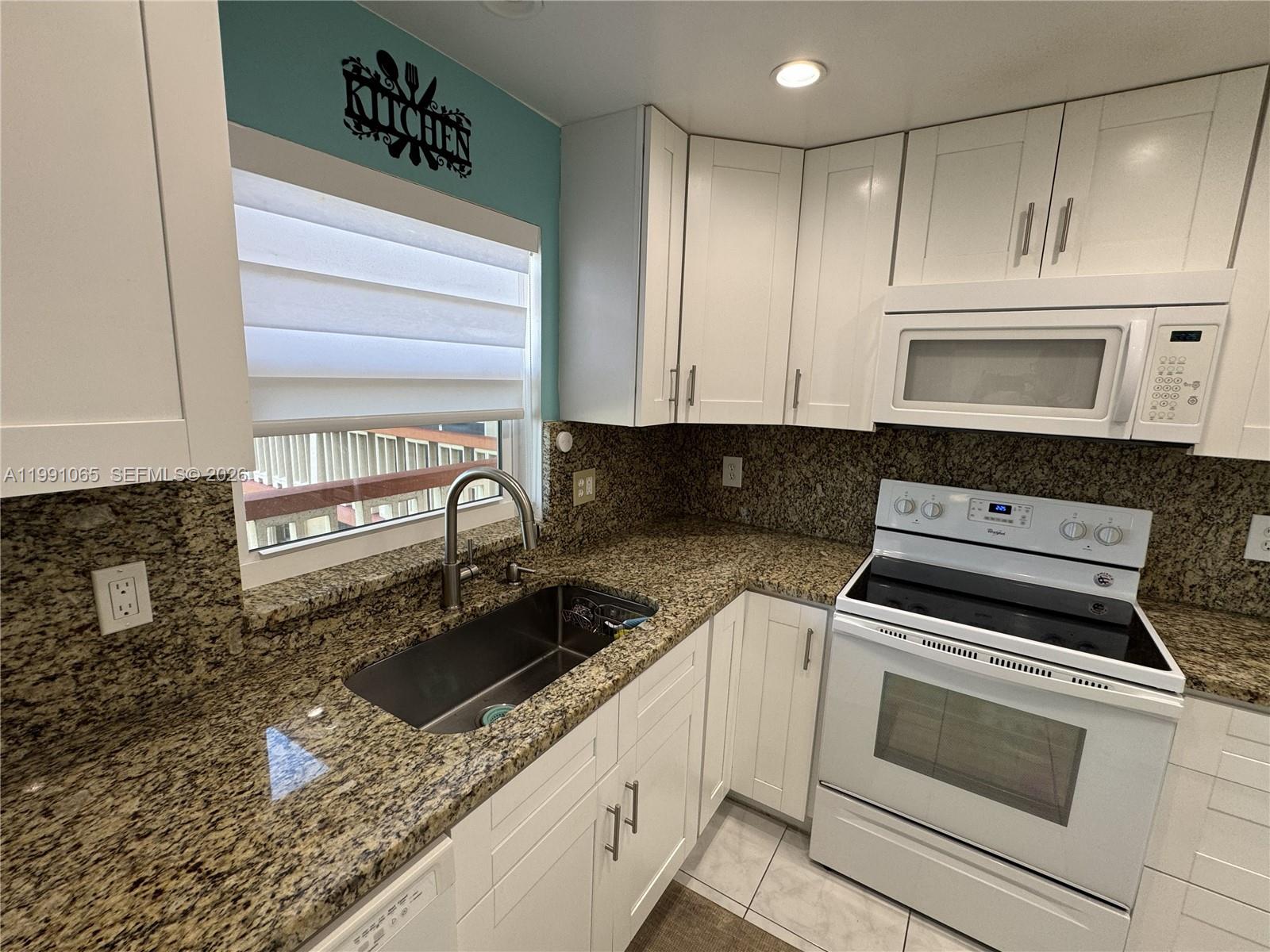 5300 Washington St V407