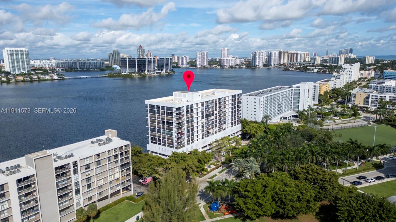 BAY COUNTRY CLUB CONDO - Residential