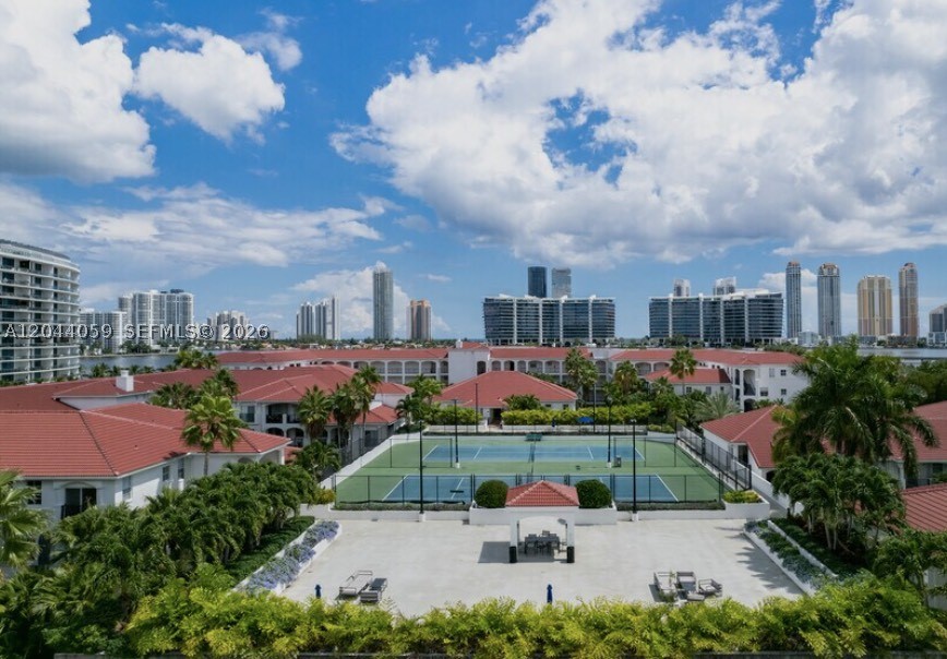3225 NE 184th St 10106