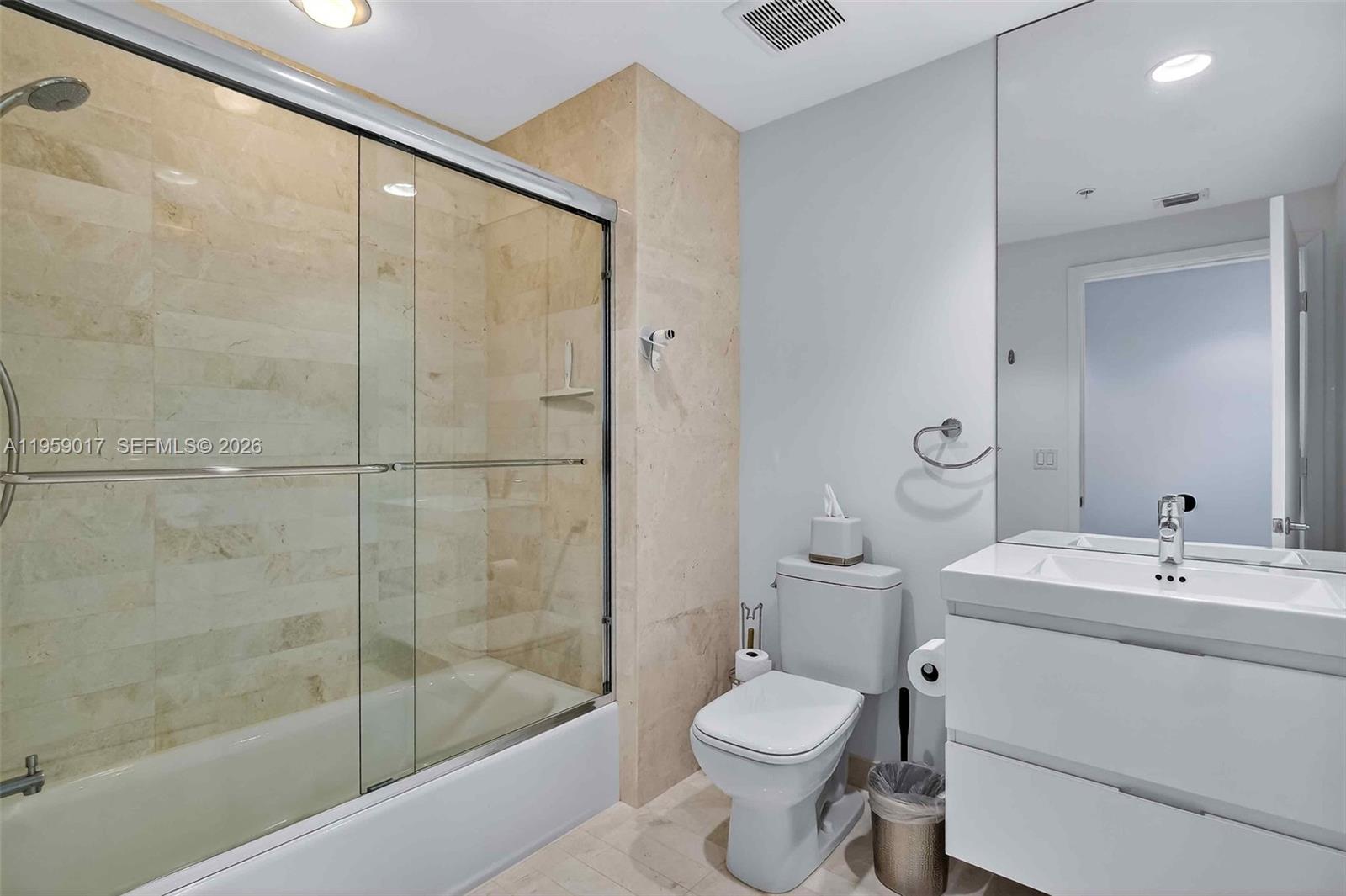 MARINA PALMS RESIDENCES S - Residential