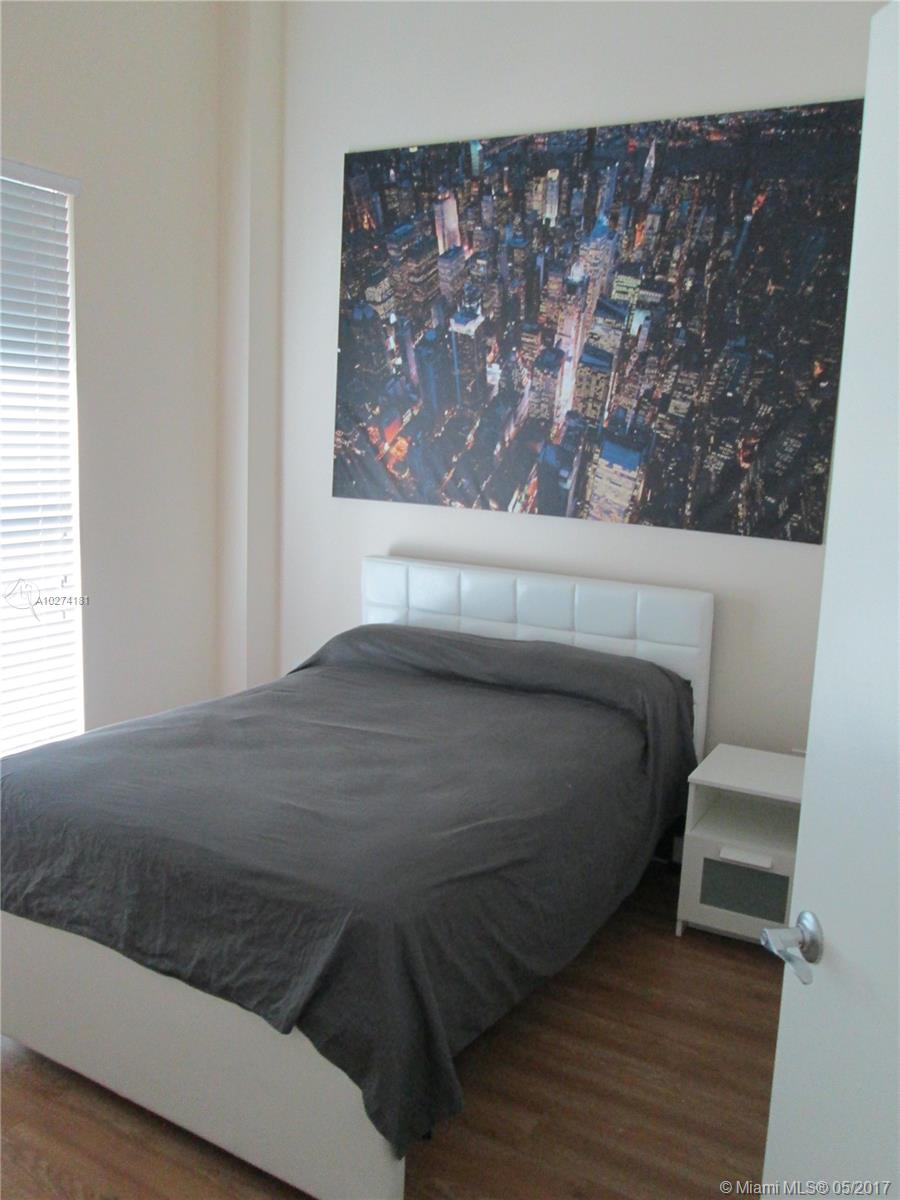 DOWNTOWN DADELAND CONDO N - Residential Lease