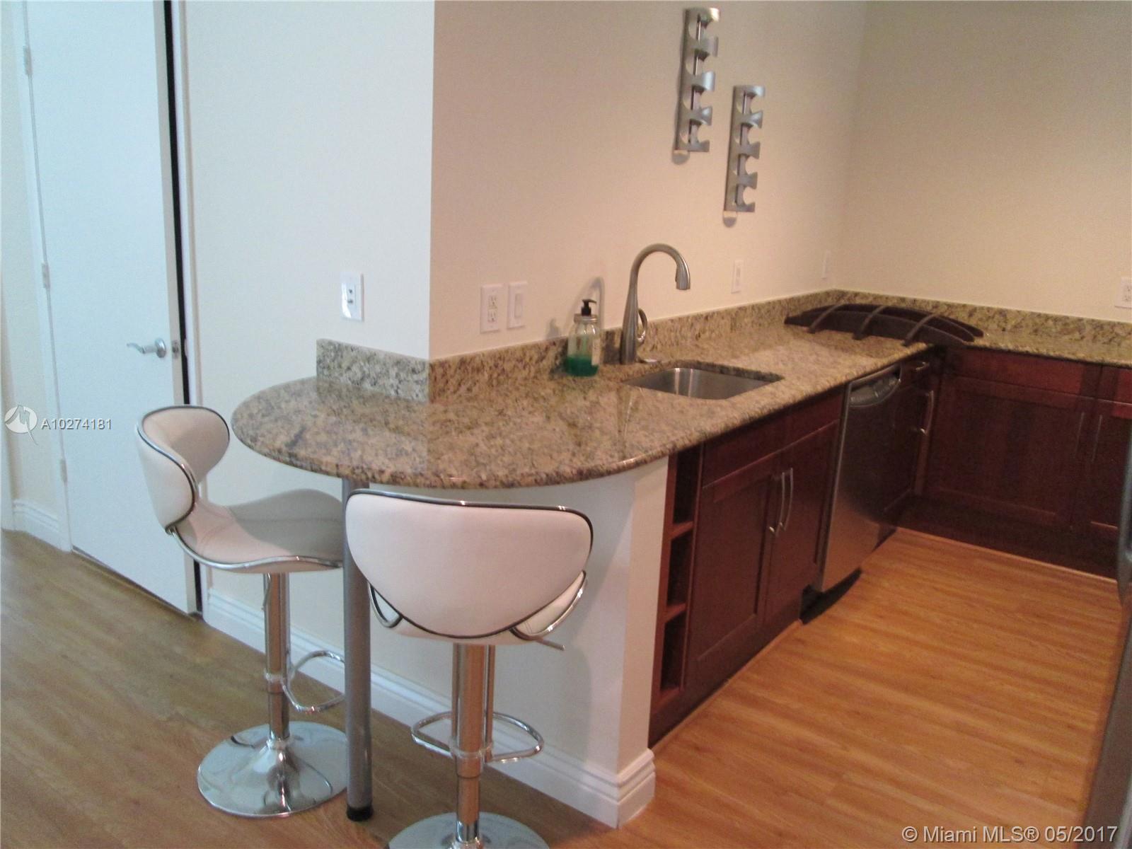 DOWNTOWN DADELAND CONDO N - Residential Lease