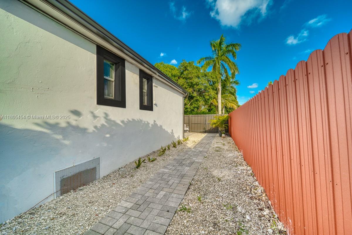 BISCAYNE GARDENS SEC H PA - Residential