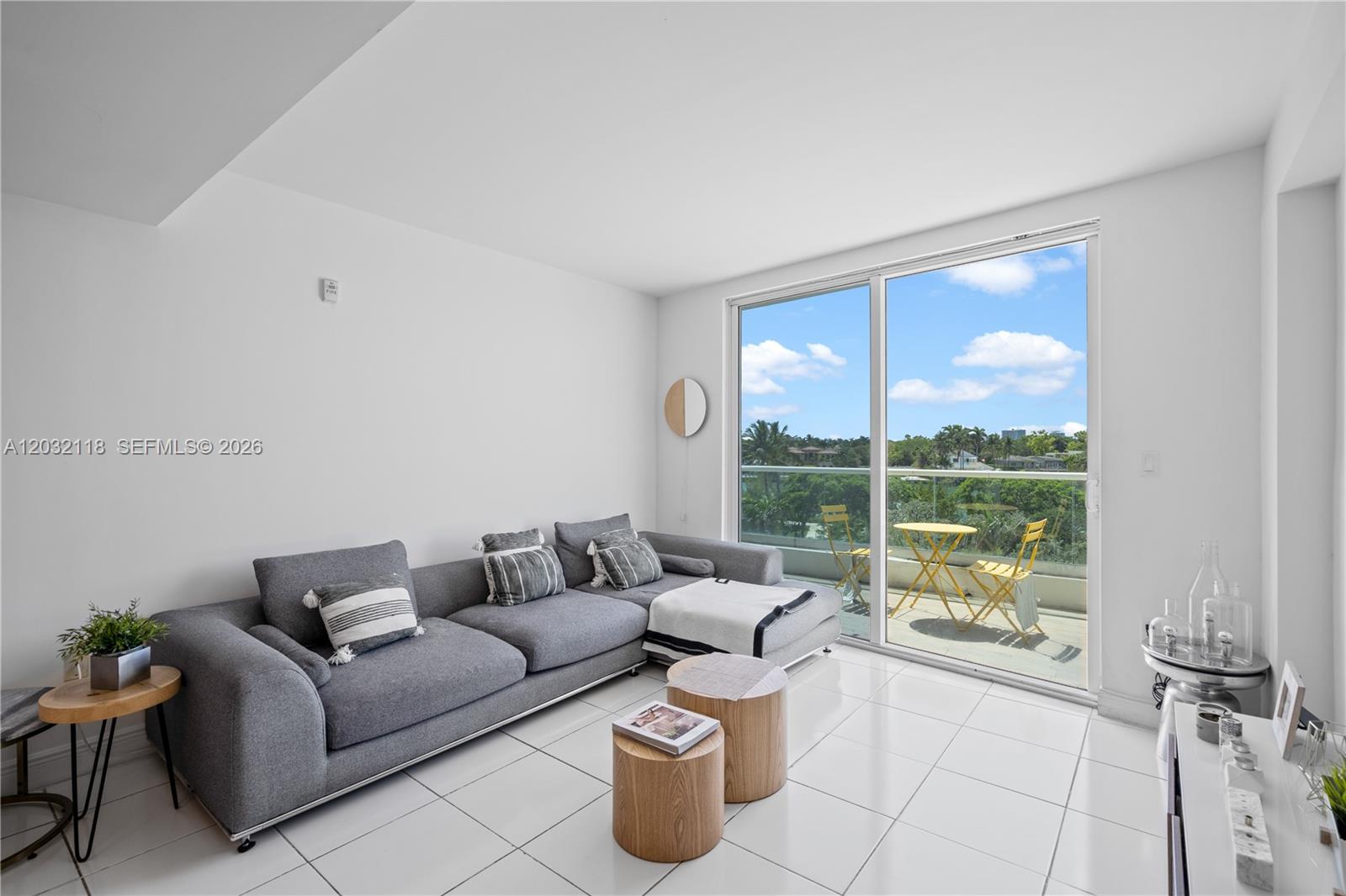 6362 Collins Ave 312