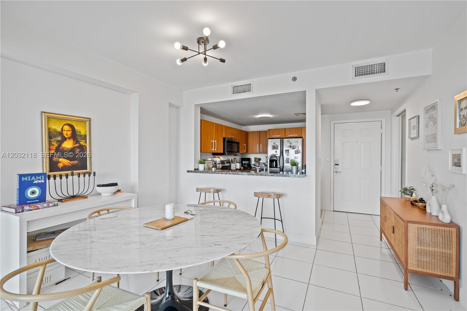 6362 Collins Ave 312